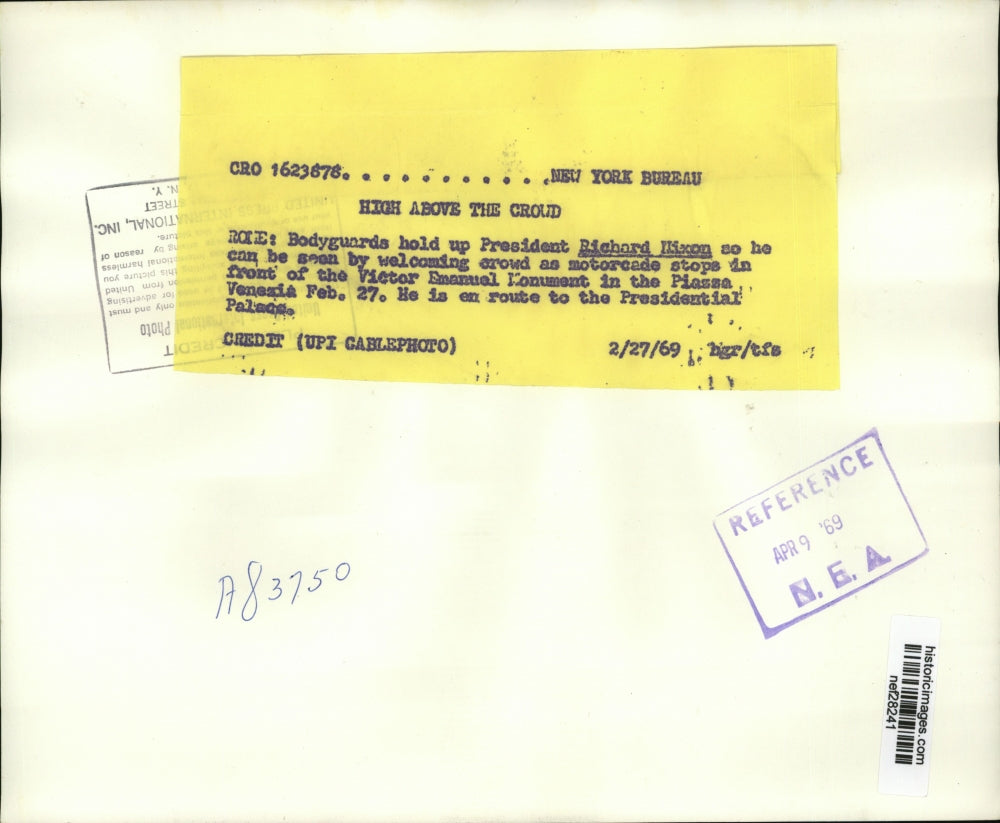 1969 Press Photo President Richard Nixon at Victor Emanuel Monument in Rome