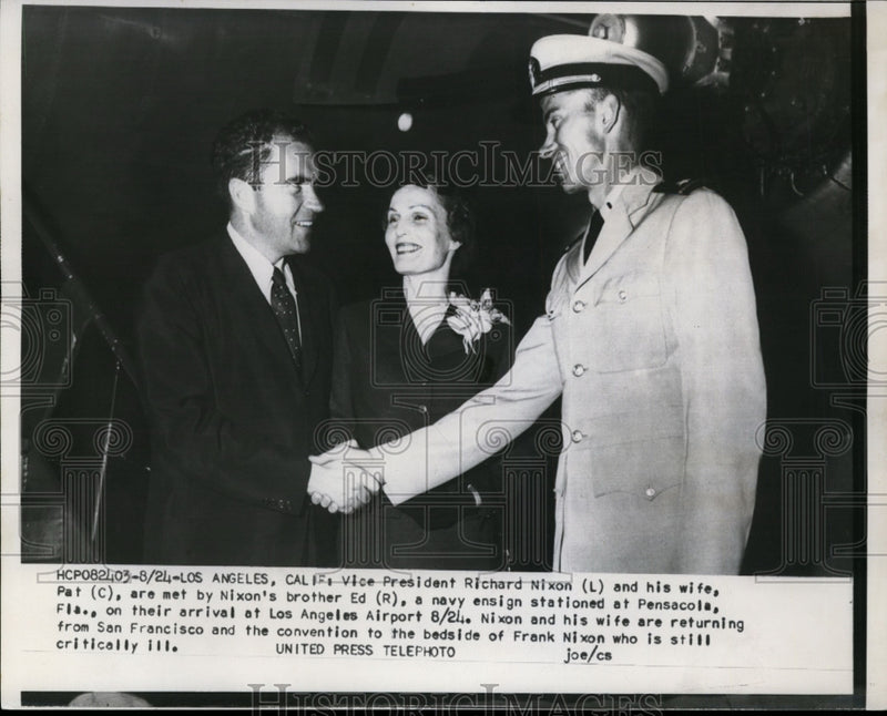Load image into Gallery viewer, 1956 Press Photo Richard Nixon, Wife Pat, Brother Ed at Los Angeles Airport
