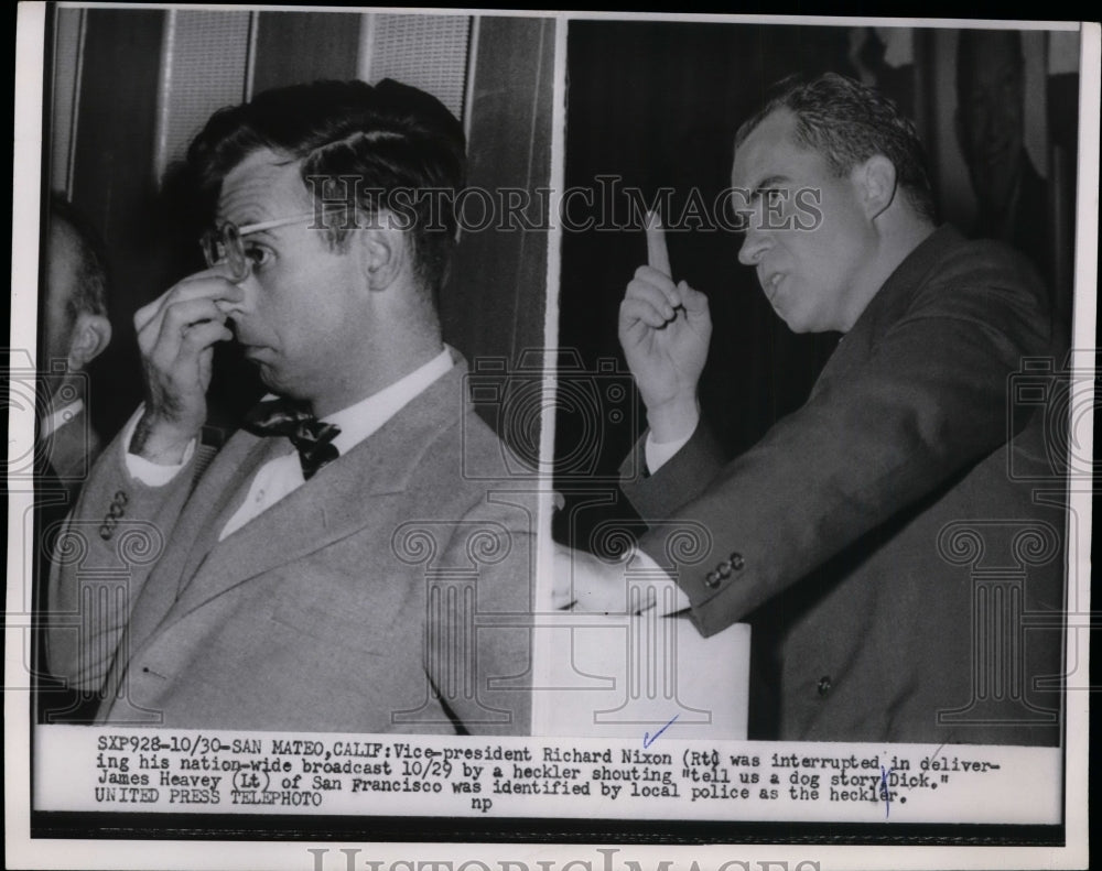 1954 Press Photo Vice President Nixon interrupted by a heckler during a speech
