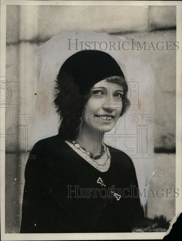 1929 Press Photo Ms. Loila Williams, Secretary to Speaker Curtis - nef28550