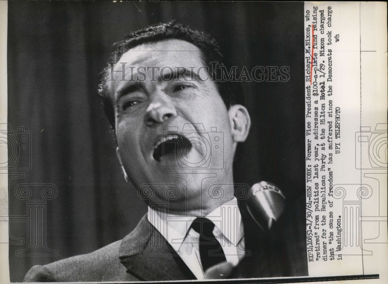 Load image into Gallery viewer, 1964 Press Photo Richard Nixon Speaking at Republican Dinner in New York

