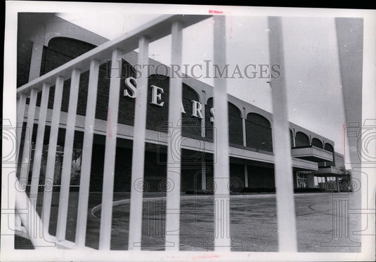 1969 Press Photo Sears at richmond Mall, Ohio - nef28701