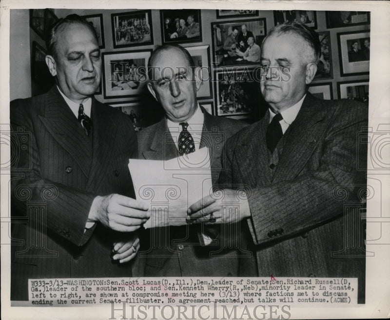 Load image into Gallery viewer, 1949 Press Photo Scott Lucas, Richard Russell, Kenneth Wherry Meeting Washington
