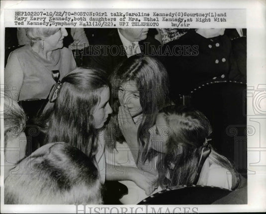 1970 Press Photo Caroline Kennedy at Symphony Hall with Ted Kennedy - nef28841