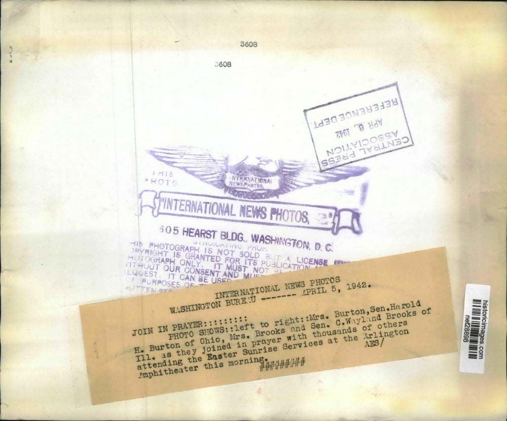 1942 Press Photo Senator & Mrs Harold Burton, Sen & Mrs Brooks at Easter Service