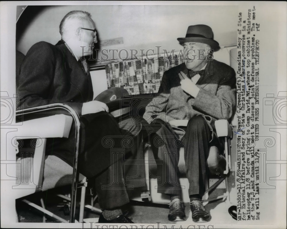 1959 Press Photo Howard C. Green, Christian Herter in Helicopter to Camp David