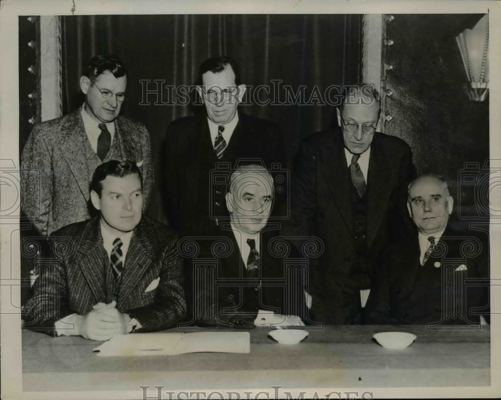 1940 Press Photo Steel Workers Organizing Committee Officials Meet in Pittsburgh