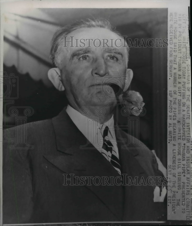 Load image into Gallery viewer, 1951 Press Photo Joseph C. Mahoney Smokes Pipe with President Truman Likeness
