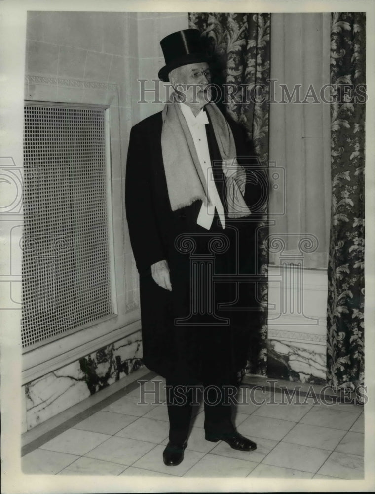 1938 Press Photo George Sutherland Leaving Home for White House Reception, D.C.