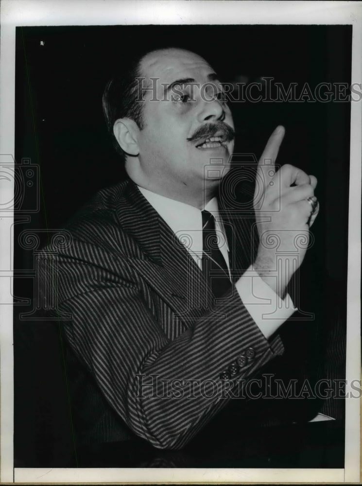 1942 Press Photo Elliott E. Simpson at House Interstate Commerce Hearing
