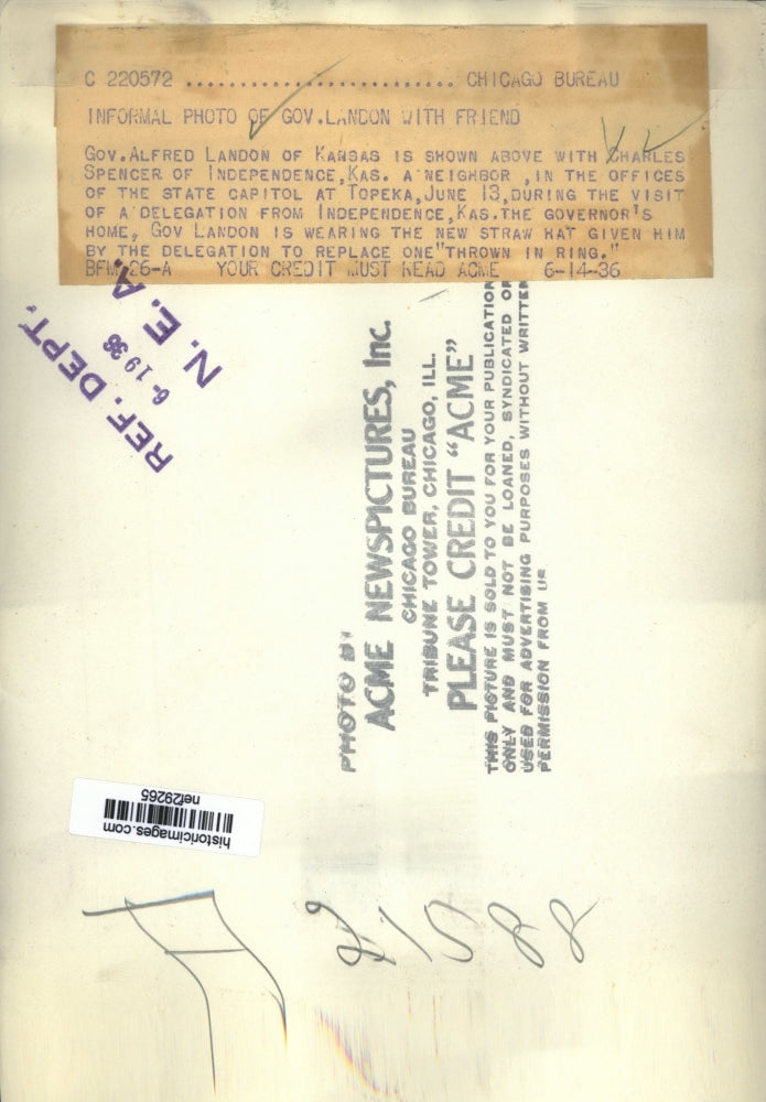 1936 Press Photo Governor Alf Landon of Kansas Chats with Charles Spencer