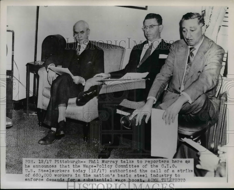 Load image into Gallery viewer, 1951 Press Photo Philip Murray Talking w Reporters in Pittsburgh, Pennsylvania
