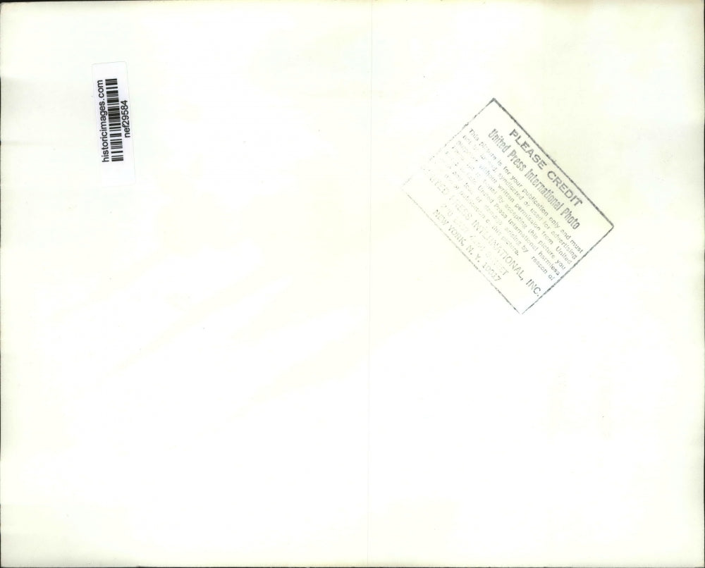 1968 Press Photo Senator Wayne Morse Reading Statement at KGW TV Station Oregon