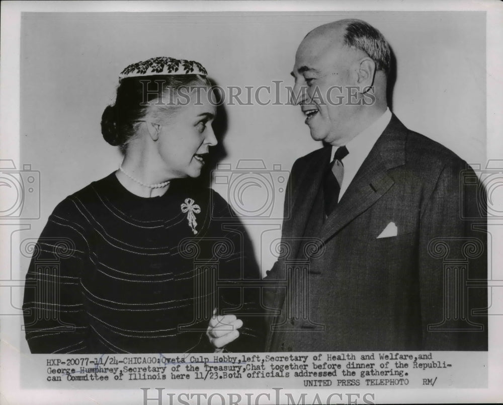 1953 Press Photo Officials Chat Together Before Dinner of Republican Committee