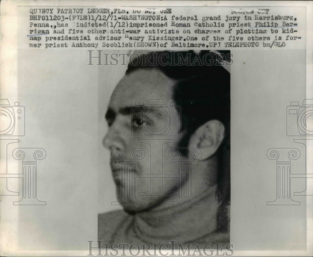1971 Press Photo Priest Philip Bernrigan & 5 Others Indicted for Kidnap Plotting