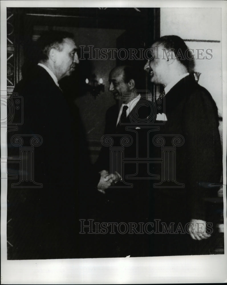 1970 Press Photo Joseph Sisco Meets with President Abdel Nasser of the UAR