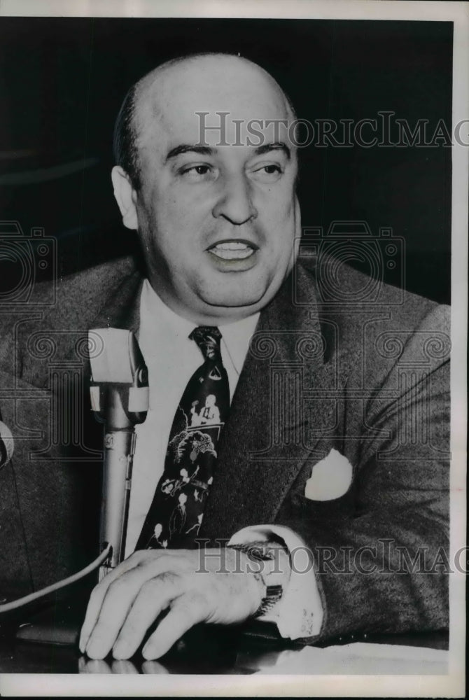 Load image into Gallery viewer, 1951 Press Photo Abraham Teitelbaum at house Ways &amp; Means Hearing - nef30269
