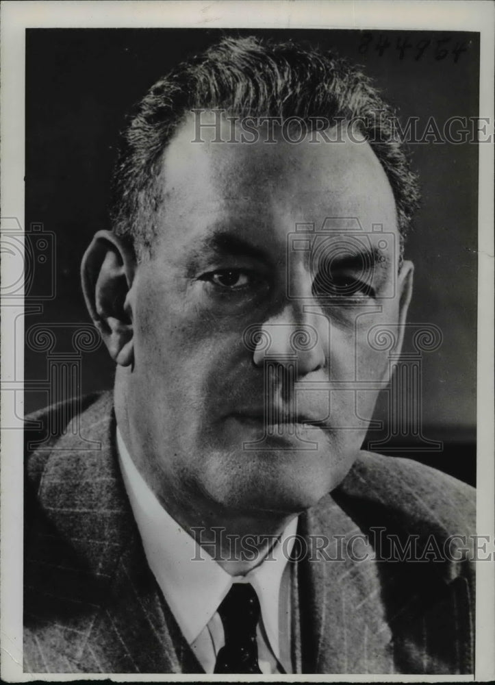 Load image into Gallery viewer, 1948 Press Photo Virgil Jordan,Pres of the Natl.Industrial Conference Board
