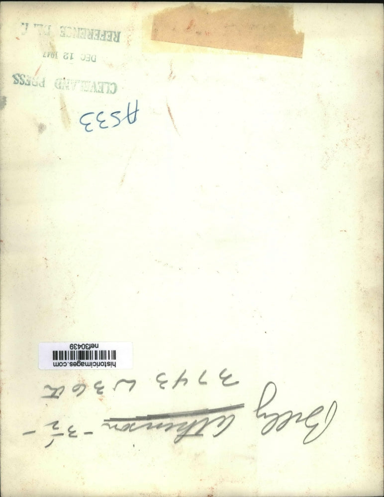 1947 Press Photo Billy Atkinson Age 3 1/2 With Santa Clause - nef30439