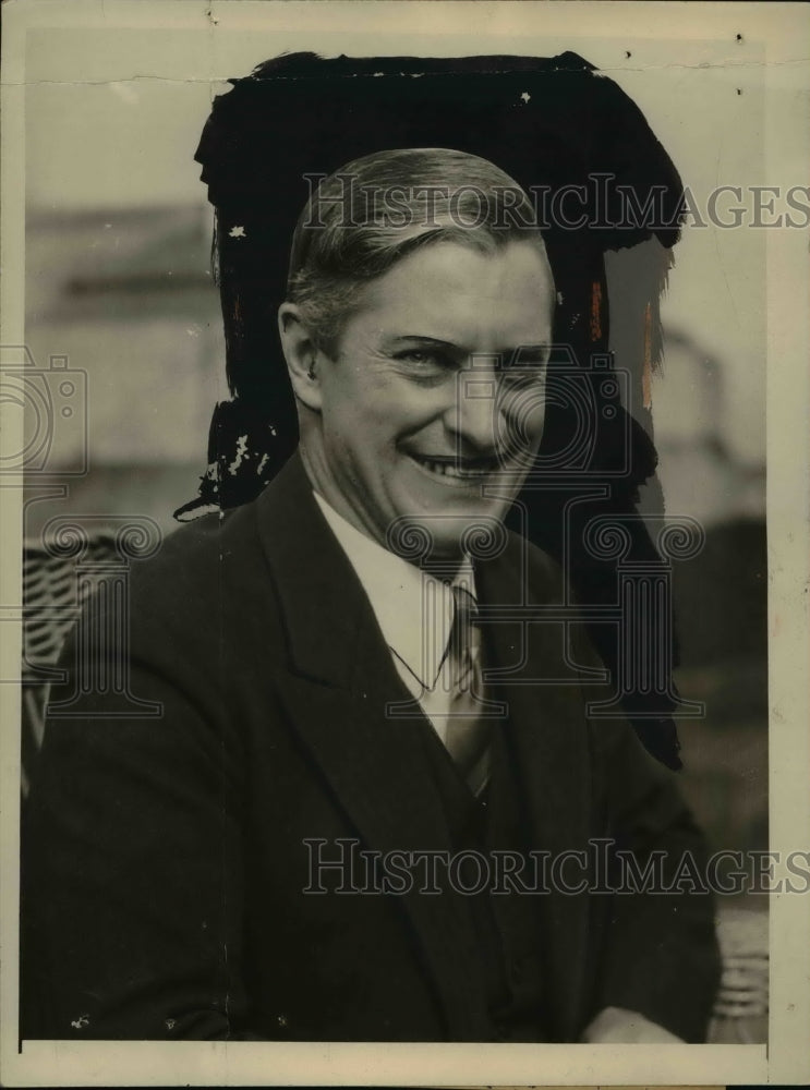 Load image into Gallery viewer, Press Photo Explorer Carveth Wells Seeks Pictures of African Insects
