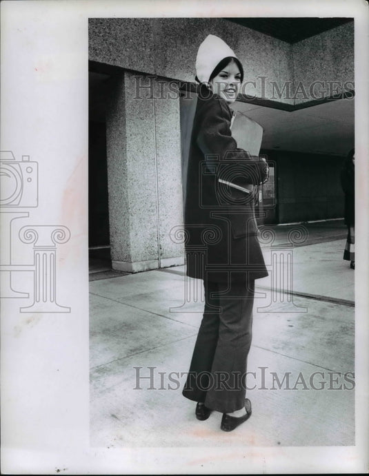 Press Photo Barb Hood - nef30667