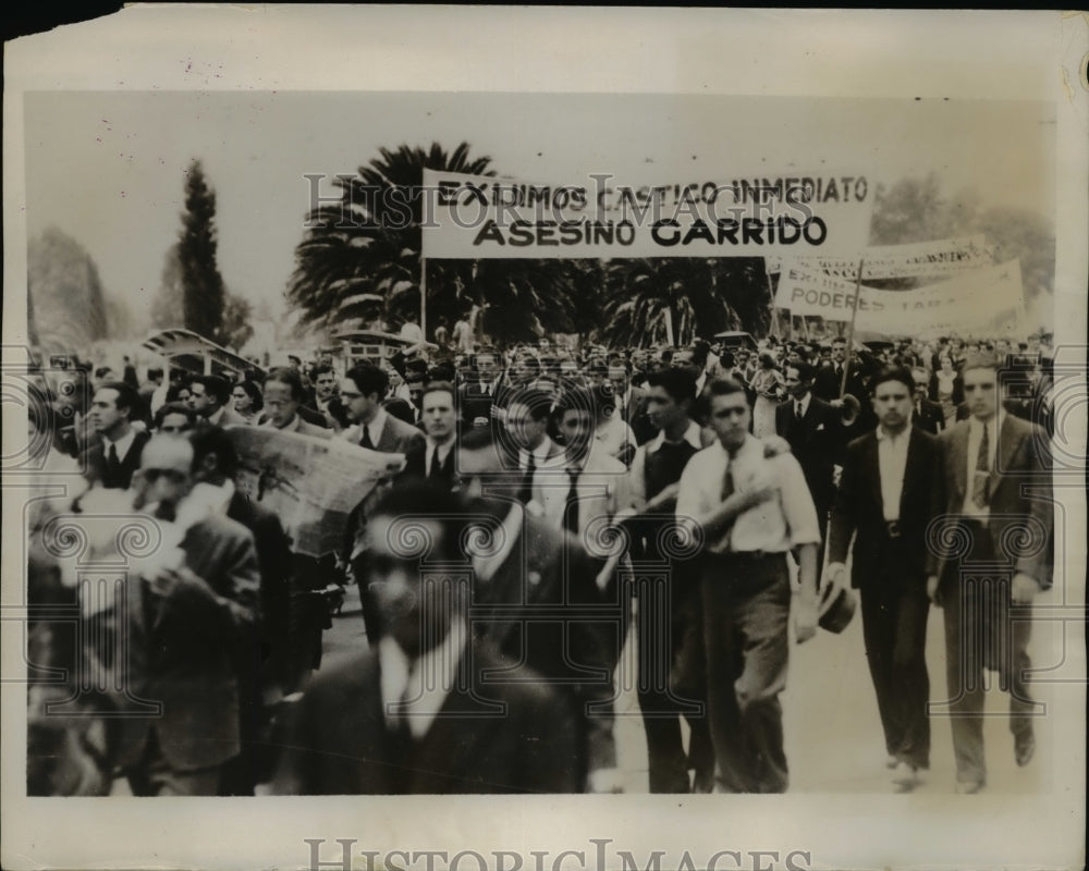 1935 Press Photo Five Thousand Students Protest Thru Mexico City Against Killing