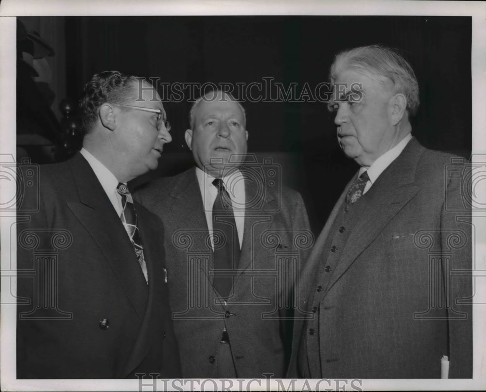 1952 Press Photo UAW Union Leaders, Augustine B. Kelley at House Labor Hearing