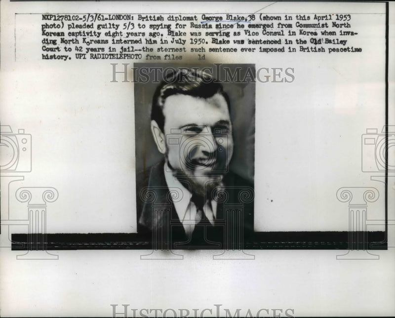 Load image into Gallery viewer, 1953 Press Photo George Blake - nef30842
