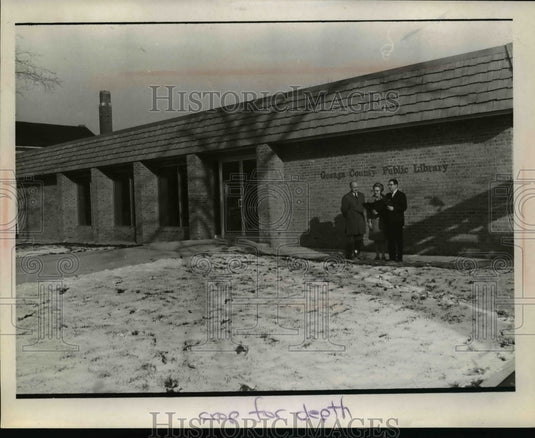 Press Photo Geauga County, Ohio Library Board Members - nef30913