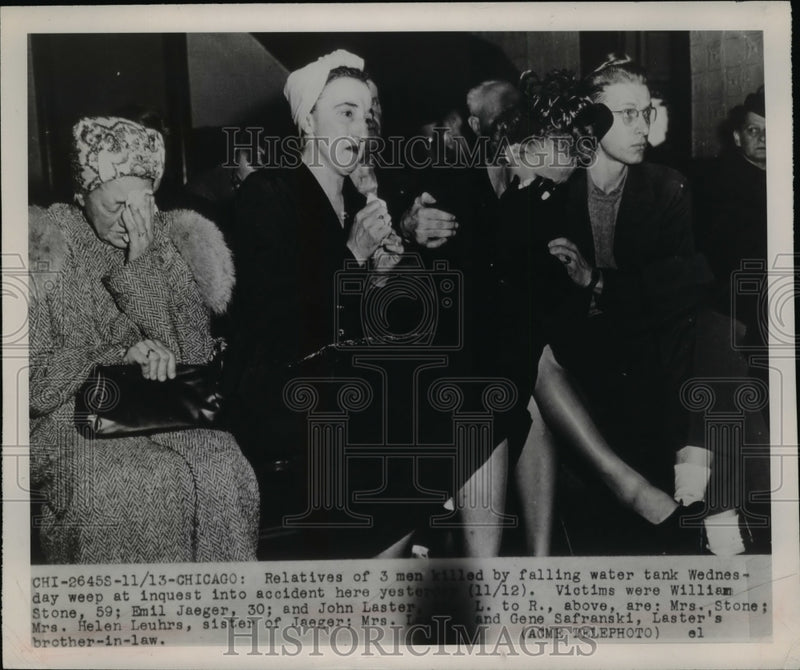 Load image into Gallery viewer, 1948 Press Photo Chicago Men Killed by Water Tanks Inquest, Victims' Relatives

