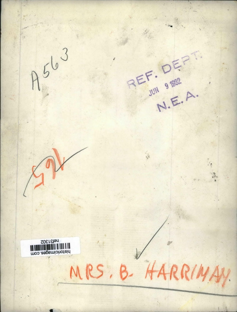 1932 Press Photo Mrs. B. Harriman - nef31302