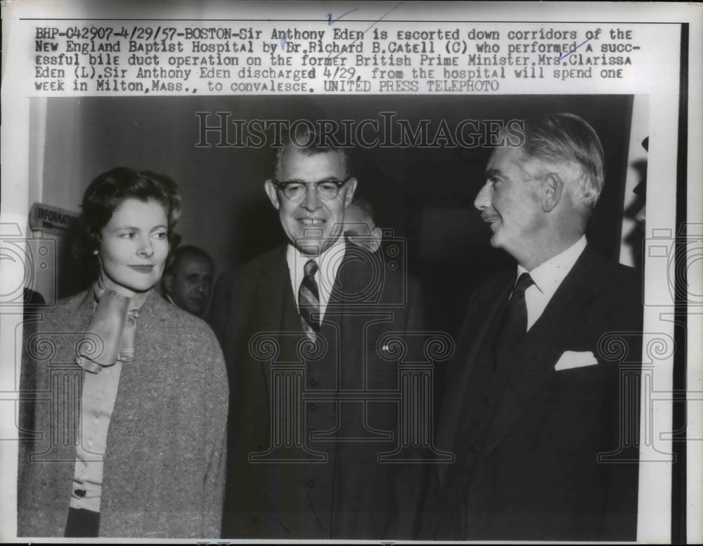 1957 Press Photo Sir Anthony Eden escorted at New England Baptist Hospital