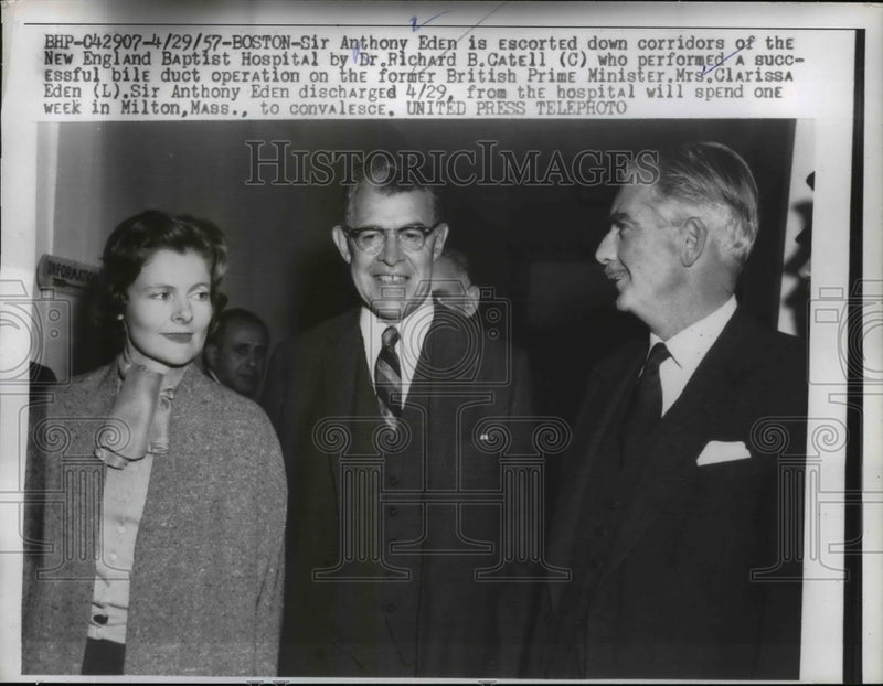 Load image into Gallery viewer, 1957 Press Photo Sir Anthony Eden escorted at New England Baptist Hospital
