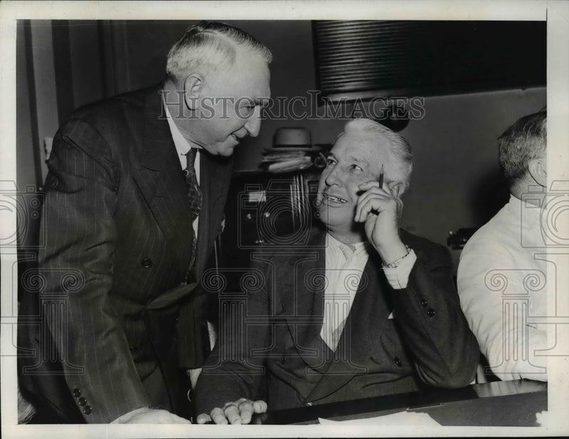Load image into Gallery viewer, 1939 Press Photo Walter George, Guy Gillette at Senate Foreign Relations Meeting
