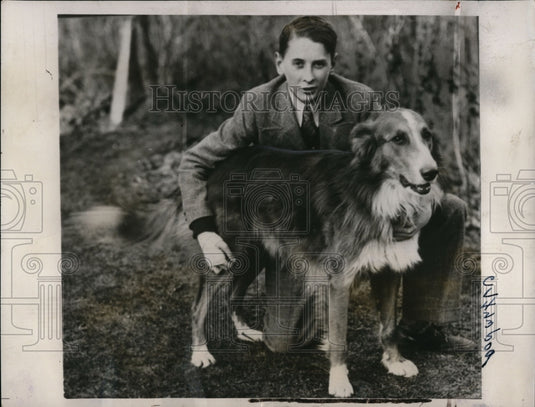 1937 Press Photo Dog "Sandy" to Stand Trial For His Life Before Selection Board