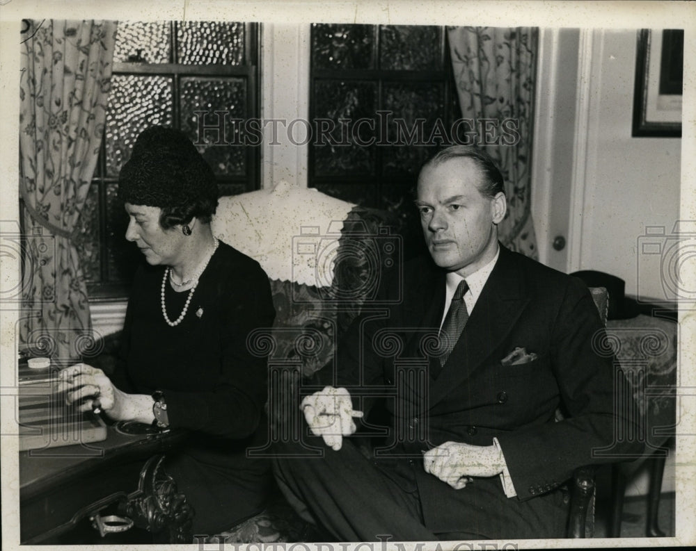 1937 Press Photo Duke and Duchess of Sutherland - nef31728