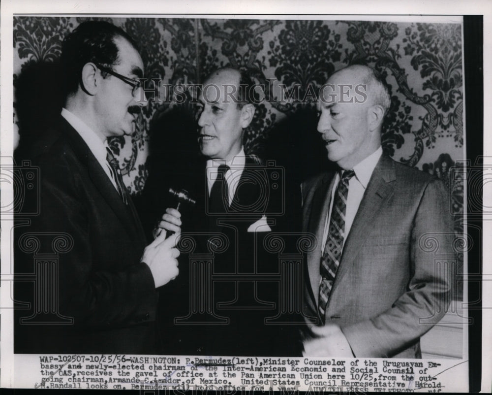 1956 Press Photo P Parsudes Minister Uruguayan Embassy, Armando Amador of Mexico