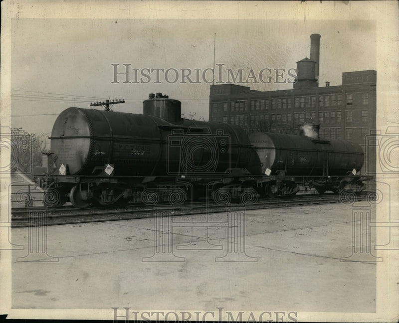 Load image into Gallery viewer, 1931 Press Photo C.Y.C.X Train - nef32034
