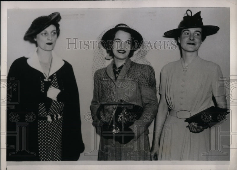 Load image into Gallery viewer, 1938 Press Photo Pittsburgh, PA- Unopposed Women Are New Officers of Association
