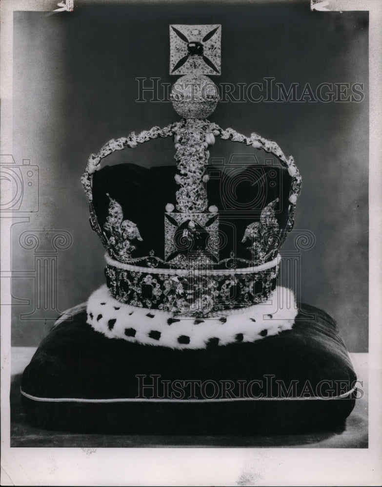 1953 Press Photo Coronation Crown - nef32190