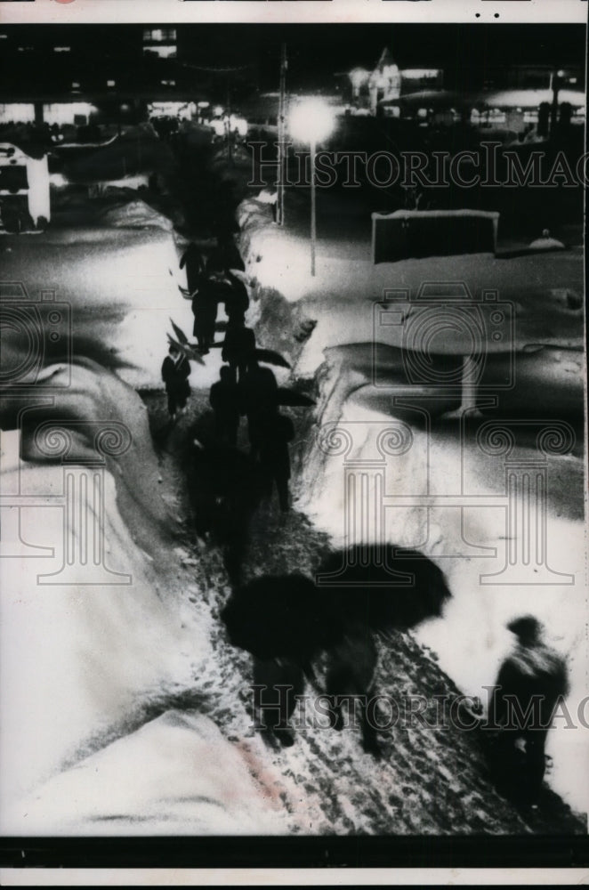 Load image into Gallery viewer, 1963 Press Photo Takayama, Japan- 58 Dead, 7 Missing Following Mass Blizzards
