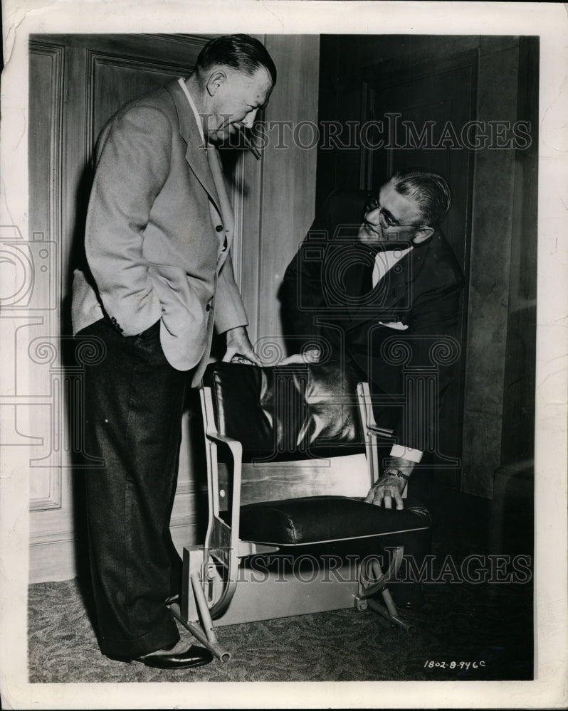 1946 Press Photo Goodyear Airfoam cushioned Seat for Yankee Stadium Demo