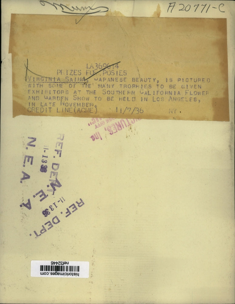 Load image into Gallery viewer, 1936 Press Photo Virginia Saima w Southern California Flower Show Trophies
