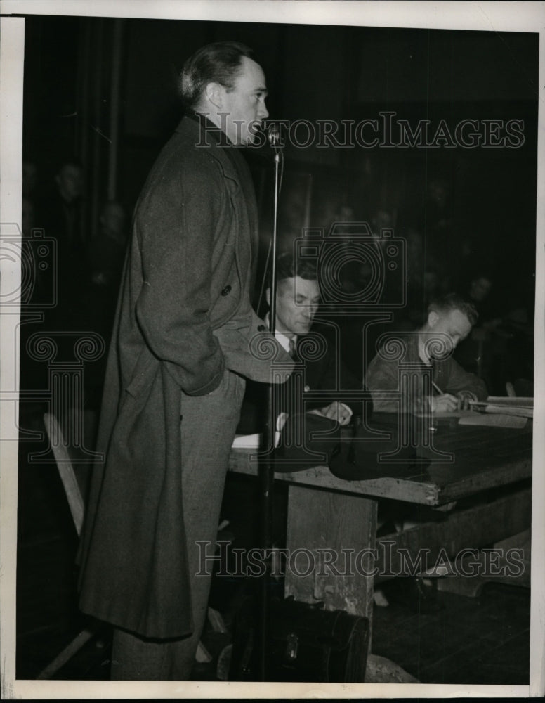 1939 Press Photo John McTernan National Labor Relations Board Discusses Strike