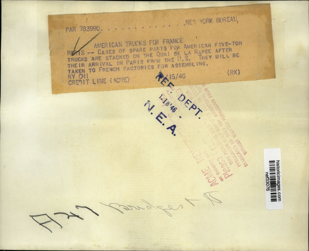 1946 Press Photo Cases of Parts for American 5 Ton Trucks Stacked Quai De La Rap