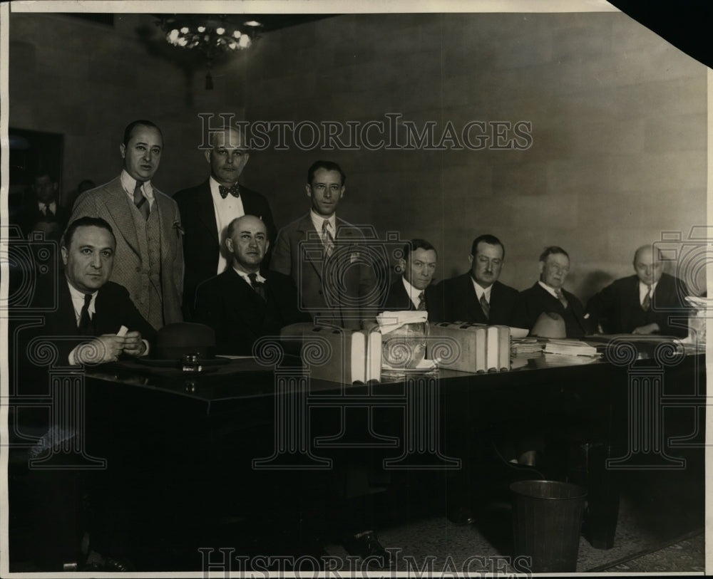 1930 Press Photo First Picture of All Julian Defendants Arraigned - nef33100