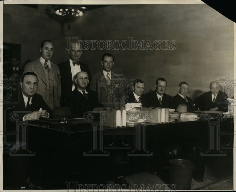 Load image into Gallery viewer, 1930 Press Photo First Picture of All Julian Defendants Arraigned - nef33100
