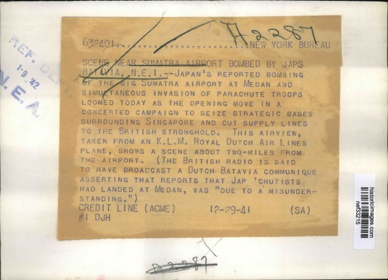 Load image into Gallery viewer, 1941 Press Photo Japanese Report Bombing of Sumatra Indonesia Airport at Medan
