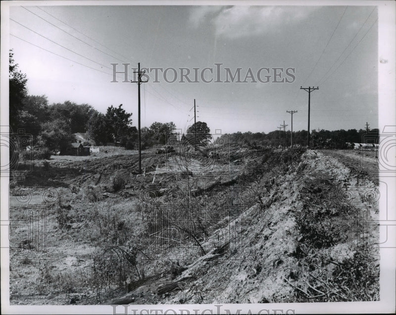 Load image into Gallery viewer, 1961 Press Photo Route Two - Six Bypass Huron - nef33254
