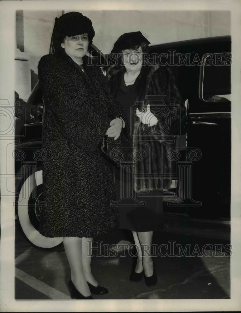 1940 Press Photo Wives Attend Opening of Congress January 3rd - nef33307